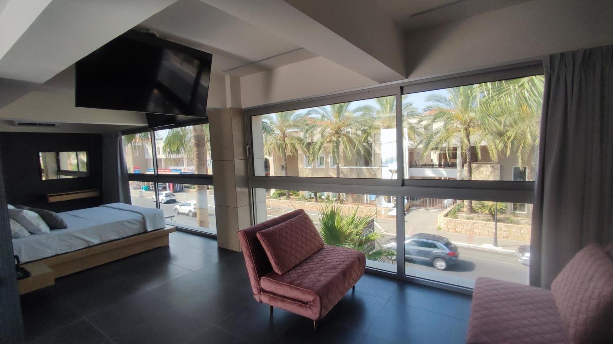 Summertime Signature Suites Agia Marina Exterior foto