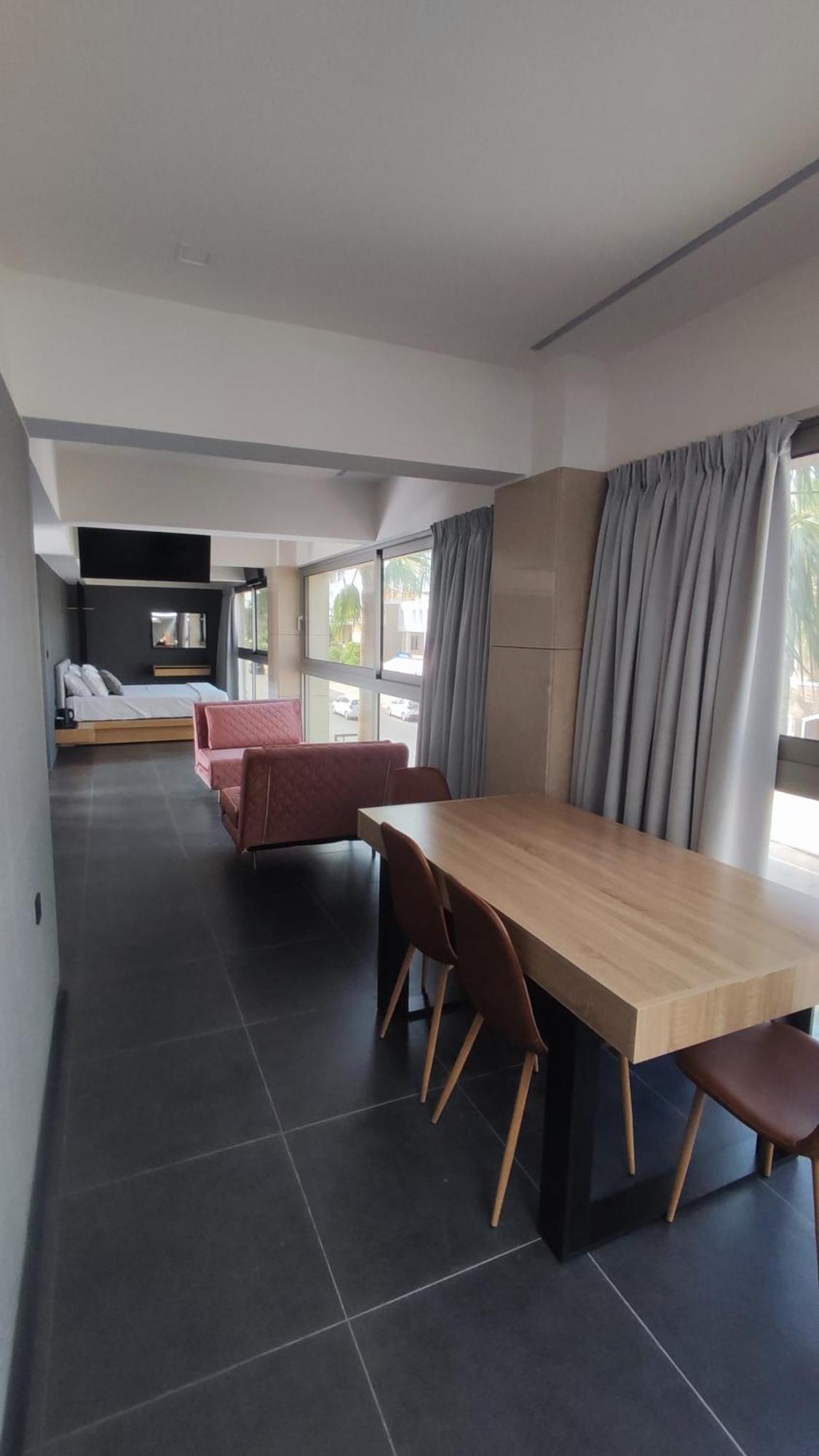 Summertime Signature Suites Agia Marina Exterior foto